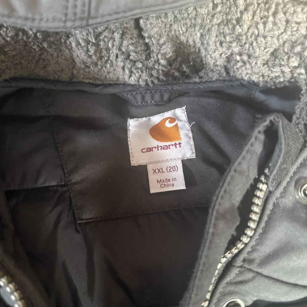 Woman's Carhartt Lined jacket Sz. XXL (20) Like new! - Picture 3 of 6